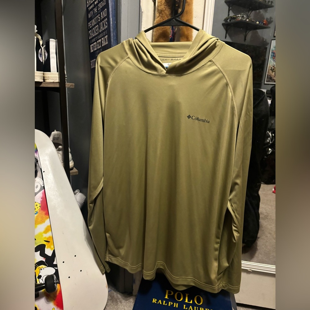 Green Columbia long sleeve